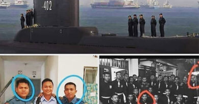 warga psht awak kapal selam