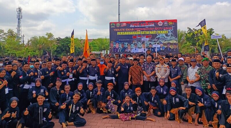 satu abad apel akbar psht