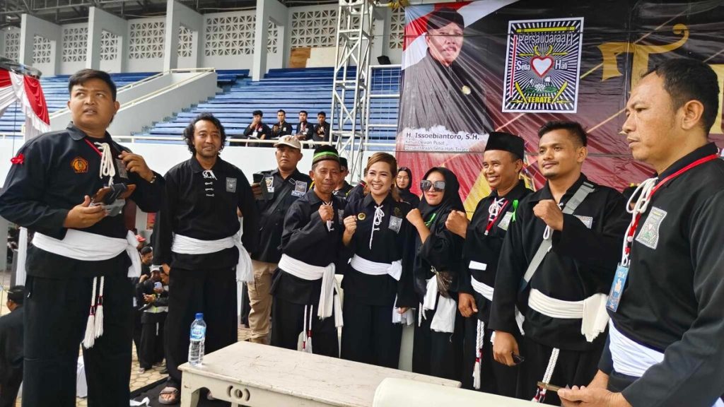 Tabita windarti ketua cabang khusus psht singapura