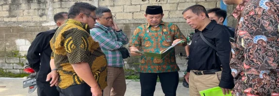 Ujang wartono mantan lawyer punjer madiun