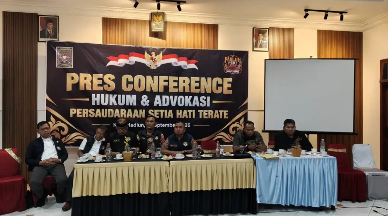 konfrensi pers haki kelas 41 psht di madiun